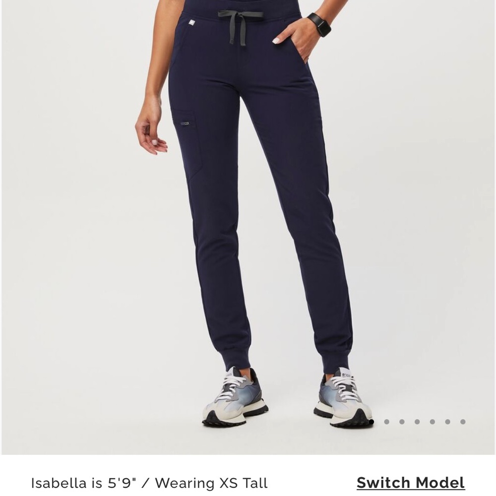 Multiple Medium Black Fig scrub bottoms- Zamora jogger, Livingston and Kade.